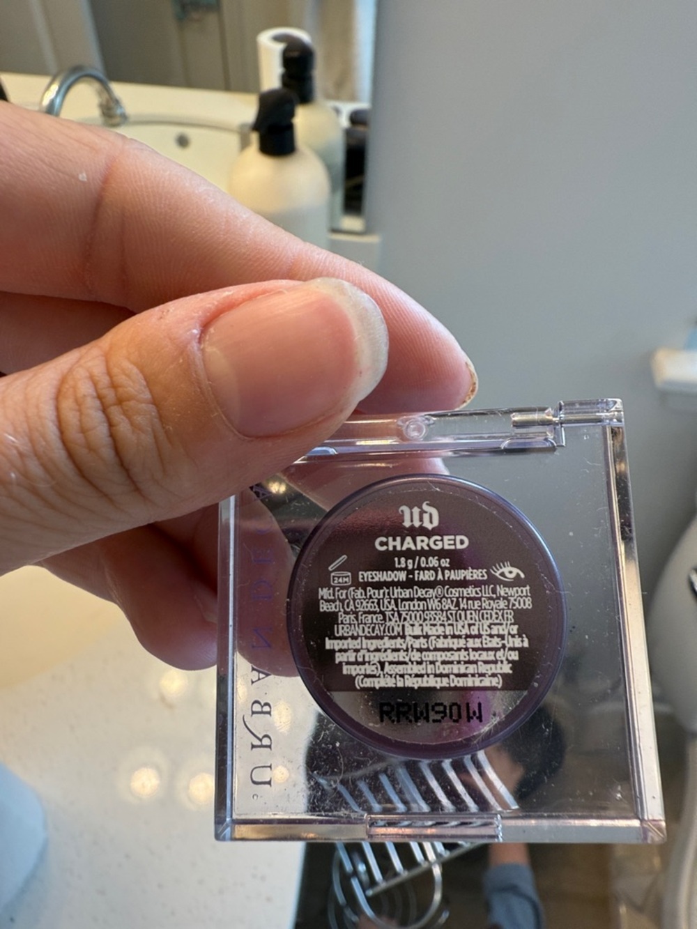 Urban Decay Single Eyeshadow - Shimmering Navy Charged - Picture 3 of 3